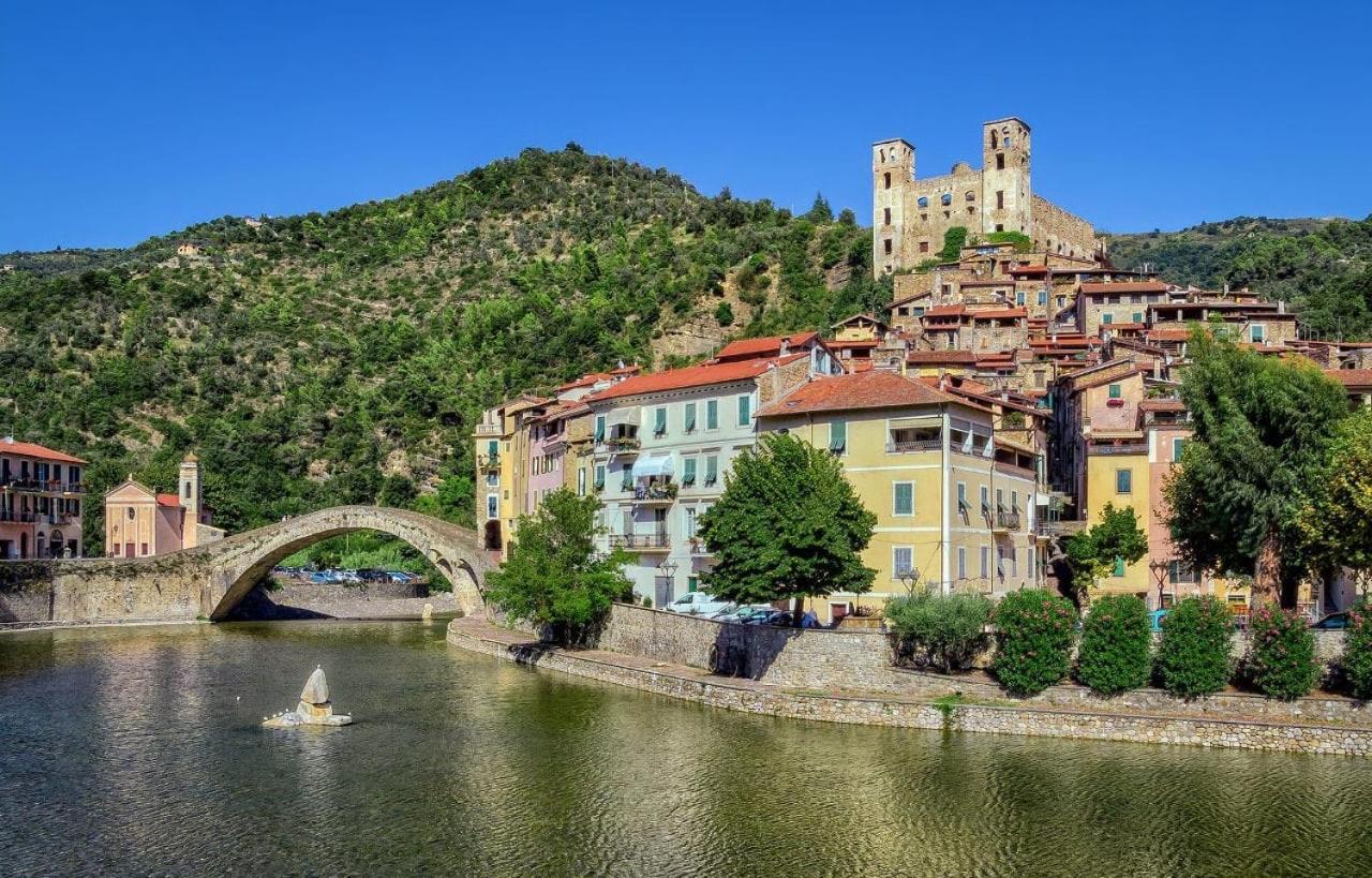Casa Ale Lejlighed Dolceacqua Eksteriør billede